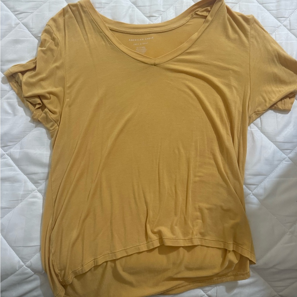 American Eagle Outfitters Women's Yellow Short Sleeve Tee
